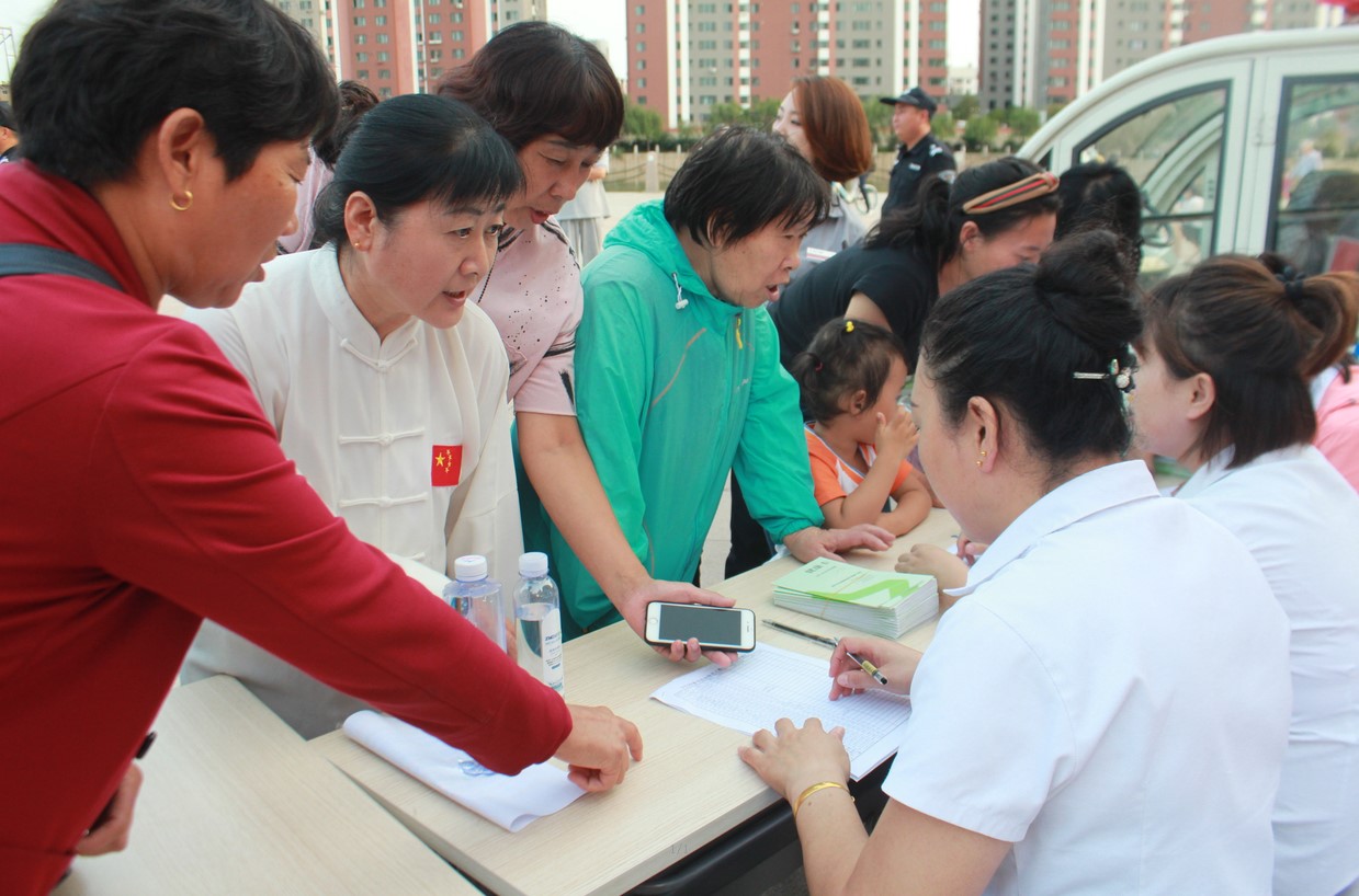 正業(yè)·幸福匯“慶中秋·迎國慶”幸福佳節(jié)文藝匯演圓滿完成(圖1) 1.jpg