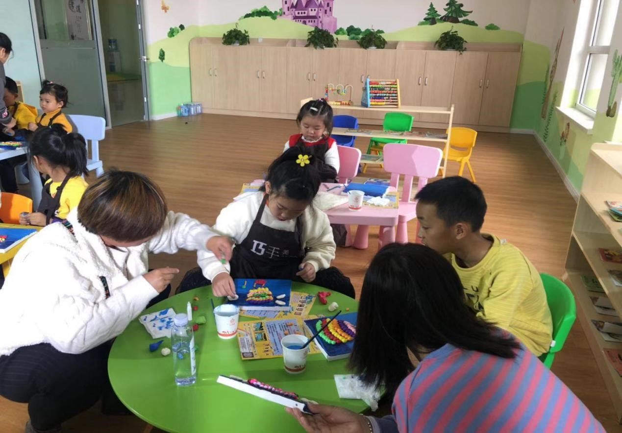 正業·幸福匯“大手握小手”DIY親子活動(圖5) 5.jpg