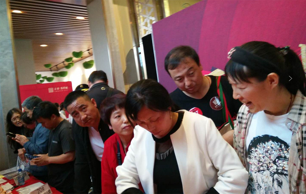 正業翡翠城首次開盤熱銷2.8億，火爆場面震驚葫蘆島樓市(圖4)