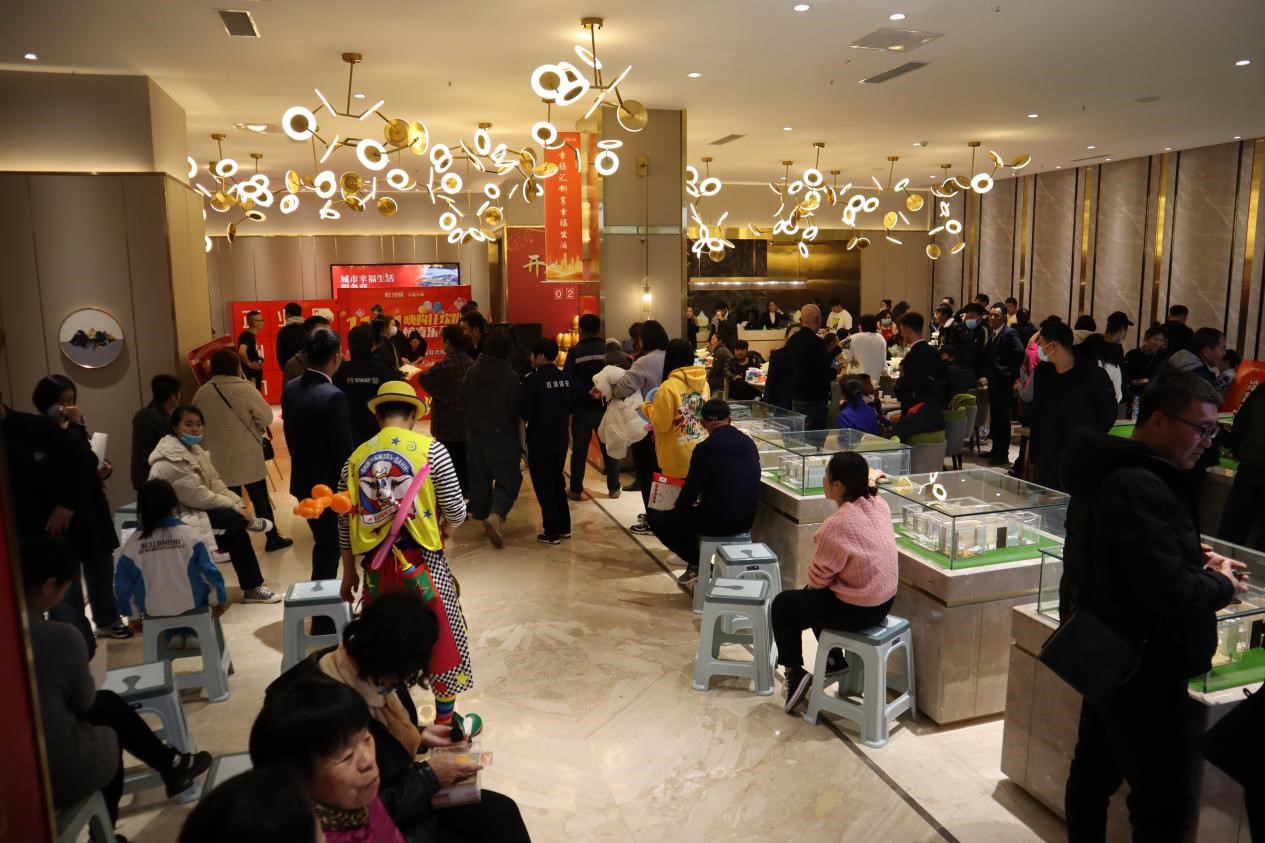 歐洲城·幸福小鎮11.11狂歡節(圖2) 歐洲城·幸福小鎮11.11狂歡節(圖2)