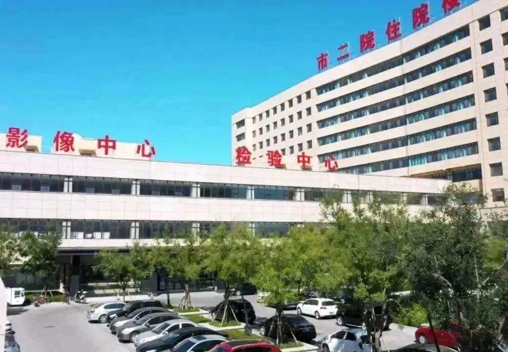 龍港區(qū)人大、區(qū)政府領(lǐng)導一行視察調(diào)研龍港國際醫(yī)療健康產(chǎn)業(yè)園(圖20) 龍港區(qū)人大、區(qū)政府領(lǐng)導一行視察調(diào)研龍港國際醫(yī)療健康產(chǎn)業(yè)園(圖20)