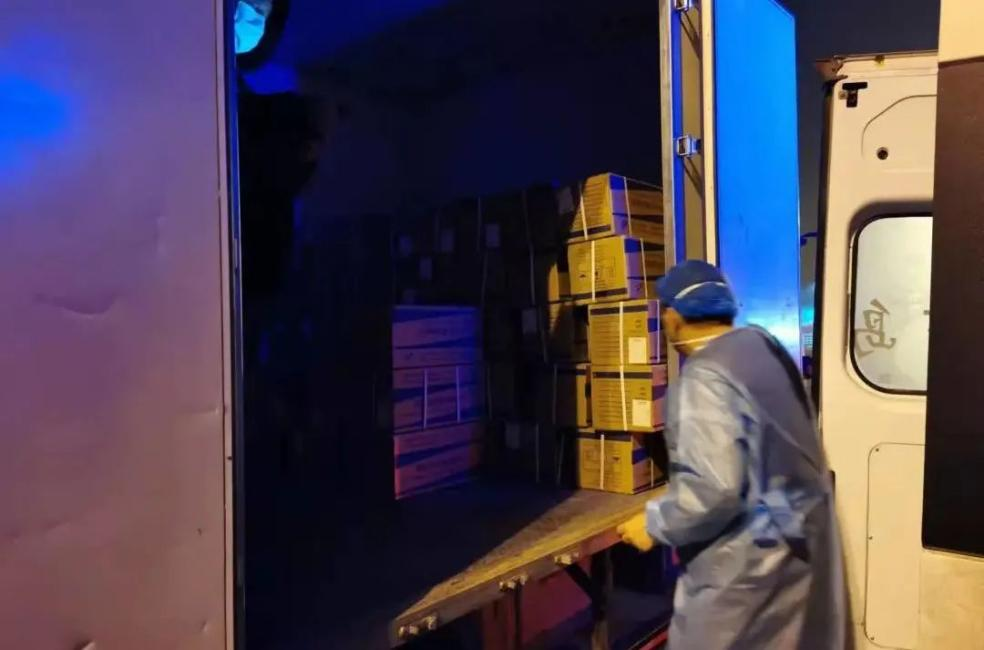 人民醫院為人民，市二院舉全院之力保障醫療救治，牢守生命防線！(圖16)