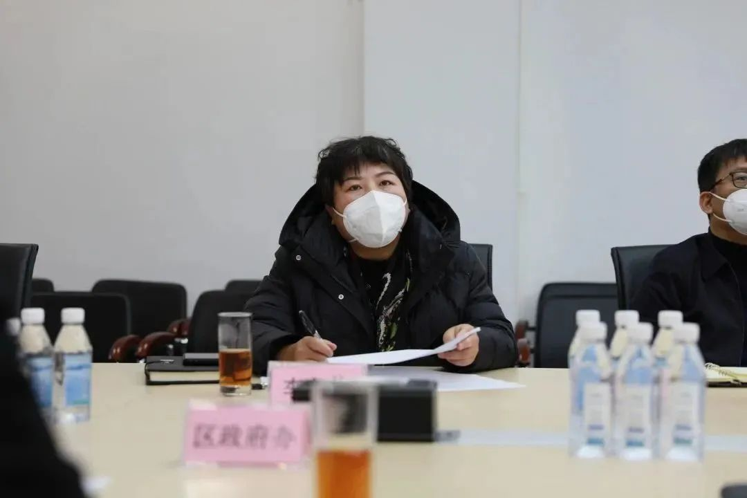 副市長朱德義等領導到我院調研指導醫療救治工作并慰問一線醫務人員(圖5)