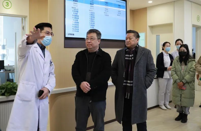 國家重點研發(fā)計劃-醫(yī)養(yǎng)結(jié)合項目專家組蒞臨龍港國際醫(yī)療健康產(chǎn)業(yè)園調(diào)研指導工作(圖1) 國家重點研發(fā)計劃-醫(yī)養(yǎng)結(jié)合項目專家組蒞臨龍港國際醫(yī)療健康產(chǎn)業(yè)園調(diào)研指導工作(圖1)