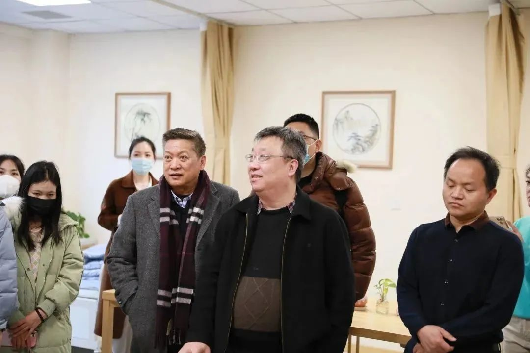 國家重點研發(fā)計劃-醫(yī)養(yǎng)結(jié)合項目專家組蒞臨龍港國際醫(yī)療健康產(chǎn)業(yè)園調(diào)研指導工作(圖4) 國家重點研發(fā)計劃-醫(yī)養(yǎng)結(jié)合項目專家組蒞臨龍港國際醫(yī)療健康產(chǎn)業(yè)園調(diào)研指導工作(圖4)