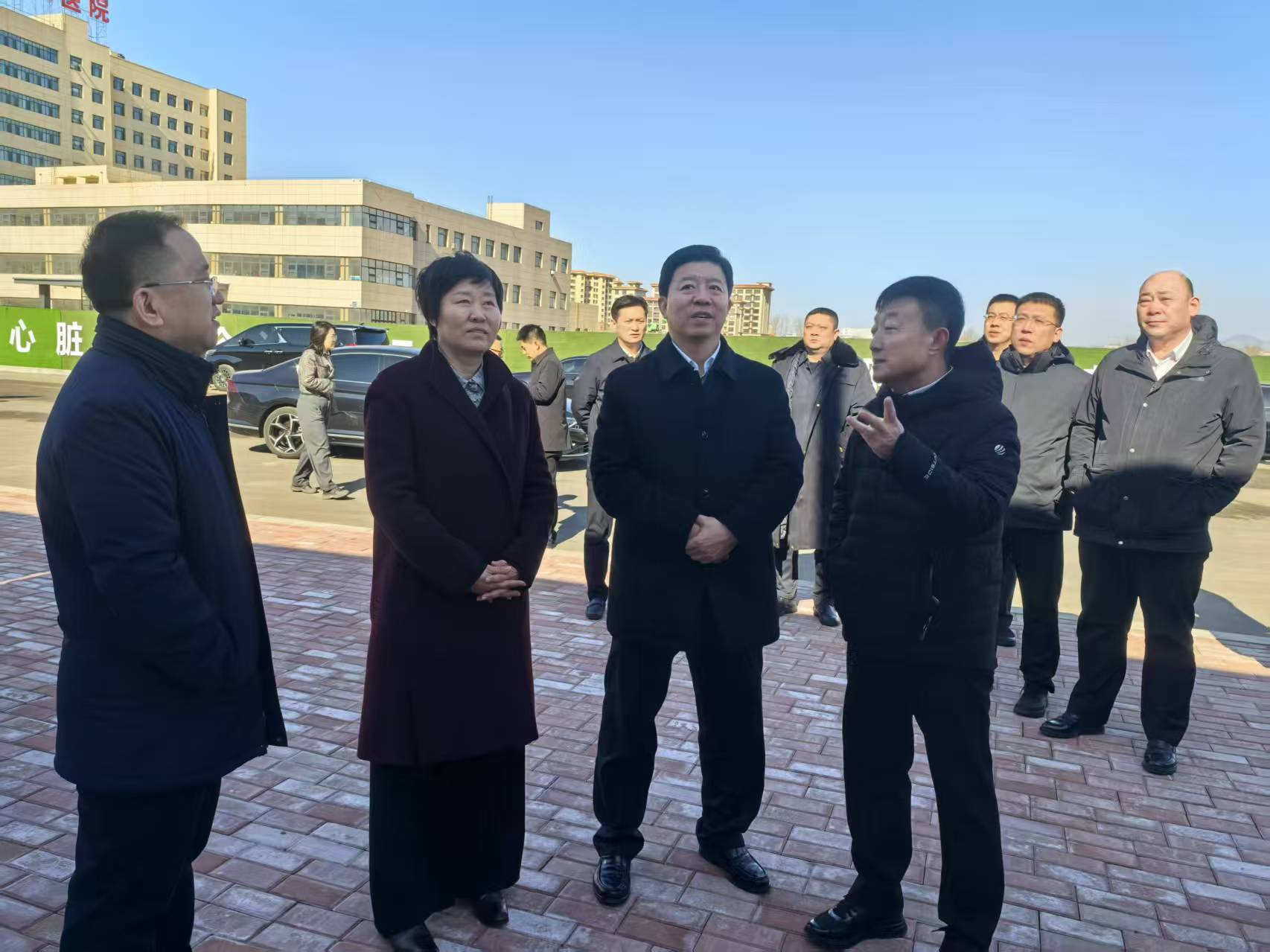 市委書記楊軍生在龍港區調研  擘畫衛生健康事業高質量發展新篇章(圖2)